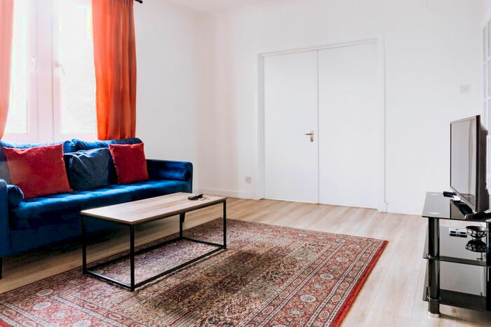 2 Bedroom Flat To Rent In Ll - Prestonfield Avenue, Edinburgh, EH16