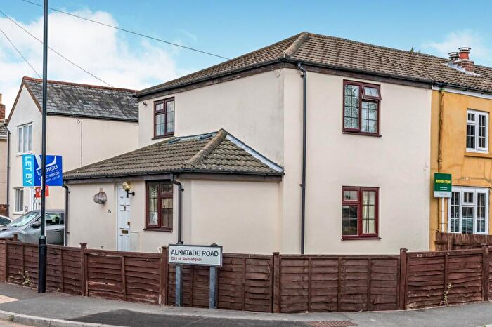 1 Bedroom Flat To Rent In Almatade Road, Southampton, SO18