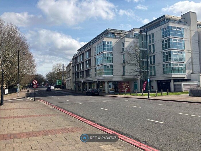 1 Bedroom Flat To Rent In Clapham, London, SW18