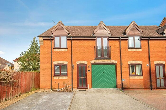 4 Bedroom End Of Terrace House For Sale In Bell Mews, Hadleigh, Ipswich, IP7