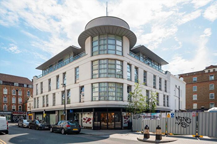 1 Bedroom Flat To Rent In Cobb Street, Aldgate, E1