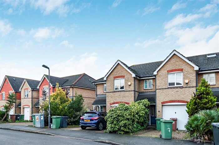 3 Bedroom Terraced House For Sale In Joseph Hardcastle Close, New Cross, SE14