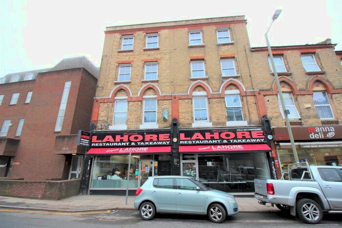 Studio To Rent In Brent Street, Hendon, NW4