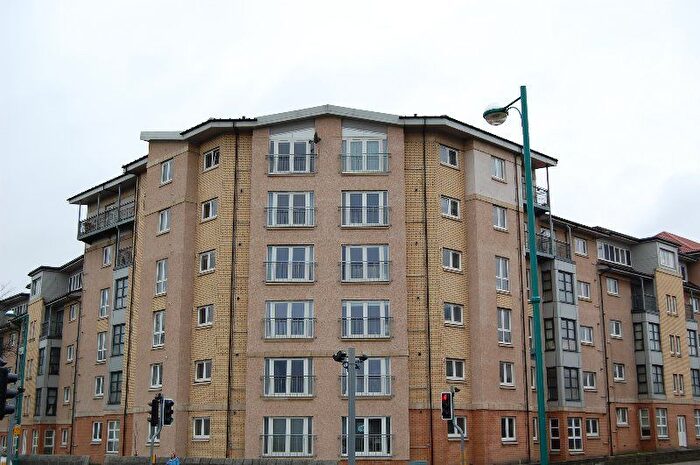2 Bedroom Flat To Rent In Links Road, City Centre, Aberdeen, AB24