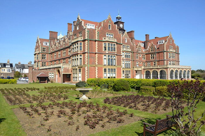 1 Bedroom Apartment For Sale In Harvest House, Cobbold Road, Felixstowe, IP11