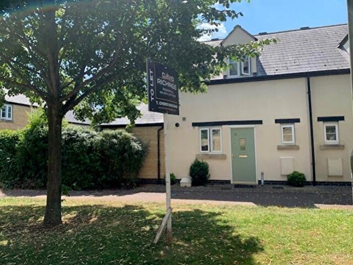 2 Bedroom Terraced House To Rent In Bluebell Way, Carterton, Oxon, OX18