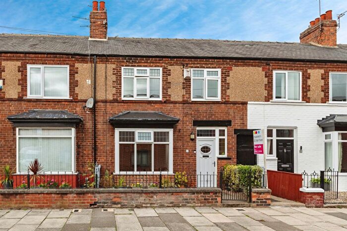3 Bedroom Terraced House For Sale In Brompton Road, Middlesbrough, TS5