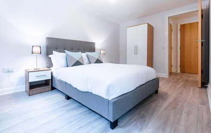 1 Bedroom Flat To Rent In The Laureate, Charles Street, Bristol, BS1