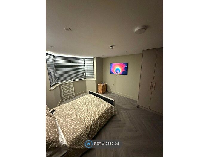 Studio To Rent In West End Road, Ruislip, HA4