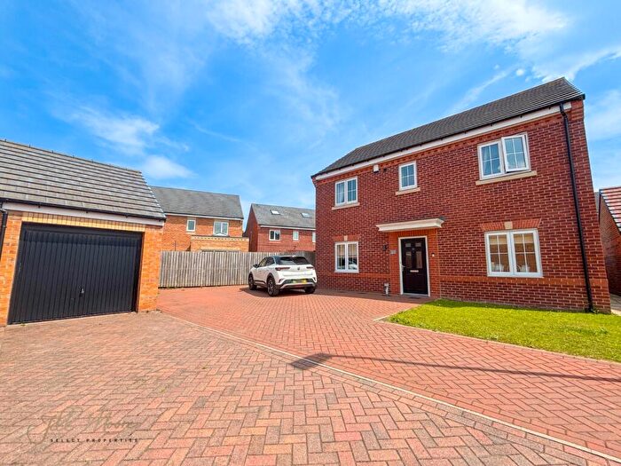 4 Bedroom Detached House For Sale In Agincourt, Philadelphia, Houghton-Le-Spring, Tyne & Wear, DH4