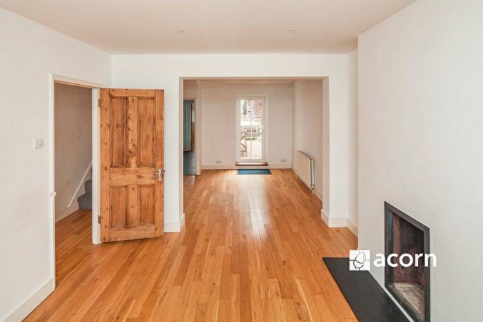 3 Bedroom Terraced House To Rent In Larkbere Road London, SE26