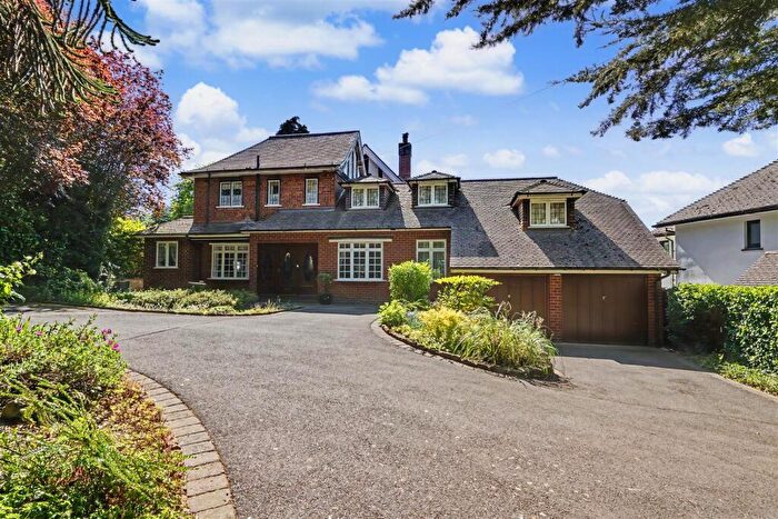 4 Bedroom Detached House For Sale In Old Road, Ruddington, Nottingham, NG11
