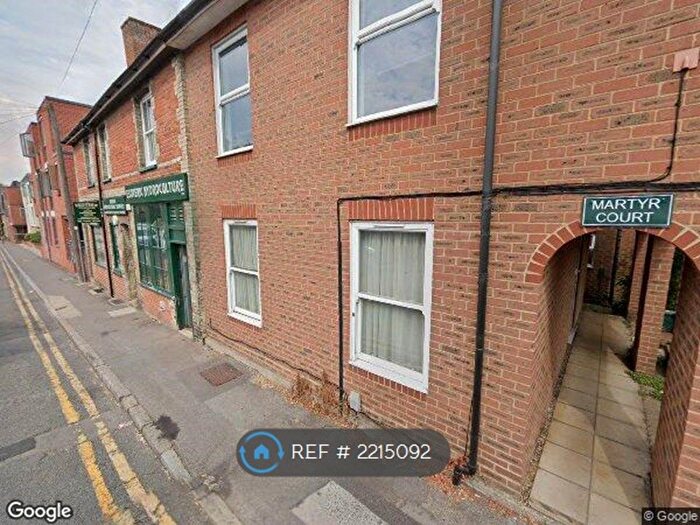 1 Bedroom Flat To Rent In Martyr Road, Guildford, GU1