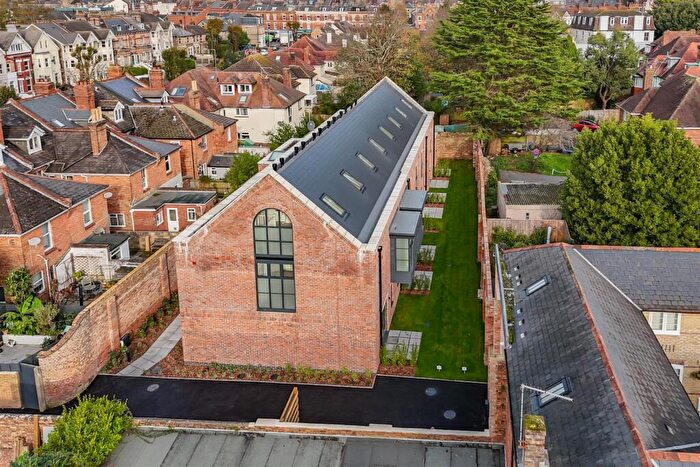 1 Bedroom Apartment For Sale In R L Stevenson Avenue, Westbourne, BH4
