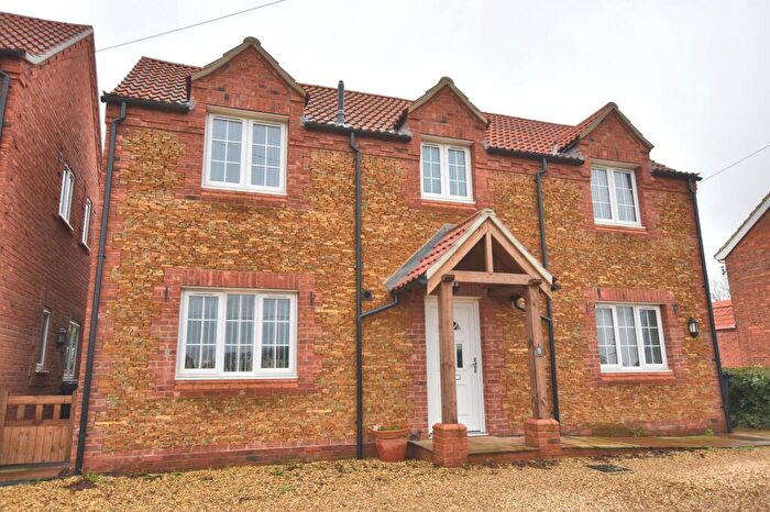 3 Bedroom House To Rent In East Winch, PE32