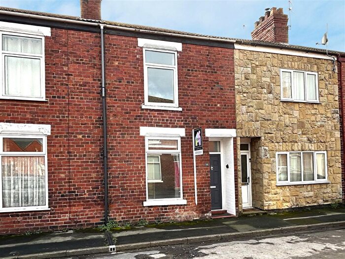 2 Bedroom Terraced House For Sale In Londesborough Street, Selby, YO8