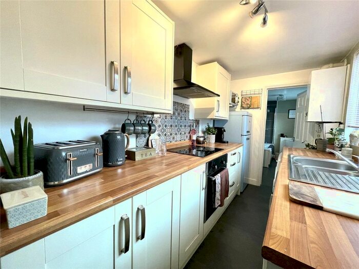 3 Bedroom End Of Terrace House To Rent In Frank Street, Lincoln, Lincolnshire, LN5