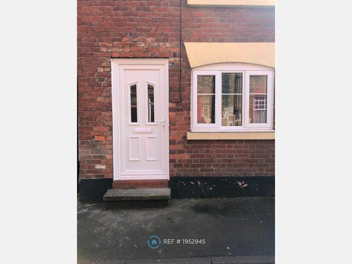 2 Bedroom End Of Terrace House To Rent In Bark Hill, Whitchurch, SY13