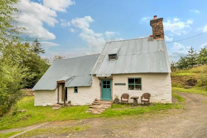 2 Bedroom Detached House For Sale In Llanfaredd, Builth Wells, LD2