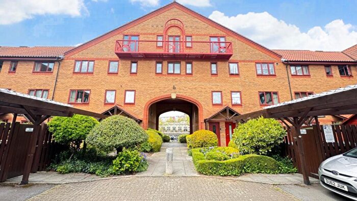 2 Bedroom Apartment To Rent In John Cabot Court, Cumberland Close, BS1