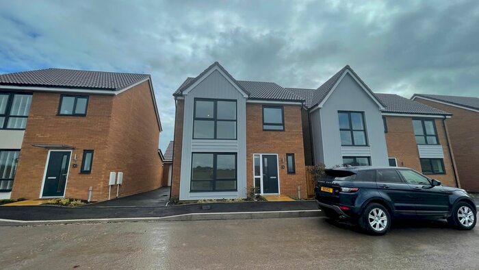 4 Bedroom Detached House To Rent In Cowleaze Path, Banwell, BS29