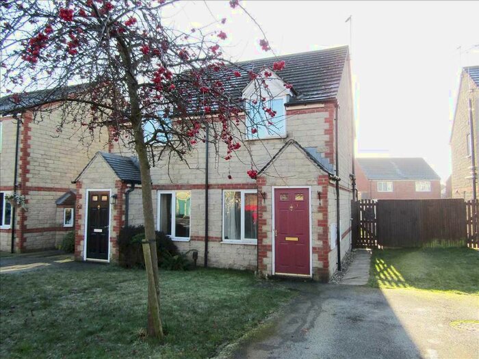 2 Bedroom Semi-Detached House To Rent In Pinewood Close, Scunthorpe, DN16