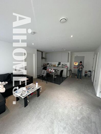 2 Bedroom Apartment To Rent In Burlington Square, Boundary Lane, Manchester, M15