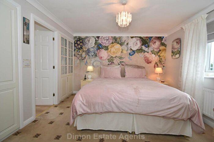 5 Bedroom Detached House For Sale In Orwell Close, Priddy`s Hard, PO12