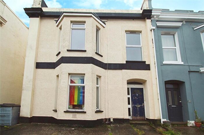 2 Bedroom Flat To Rent In Hill Park Crescent, Plymouth, Devon, PL4