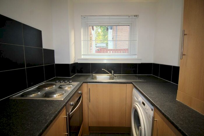 1 Bedroom Semi-Detached House To Rent In Langlea Avenue, Cambuslang, South Lanarkshire, G72