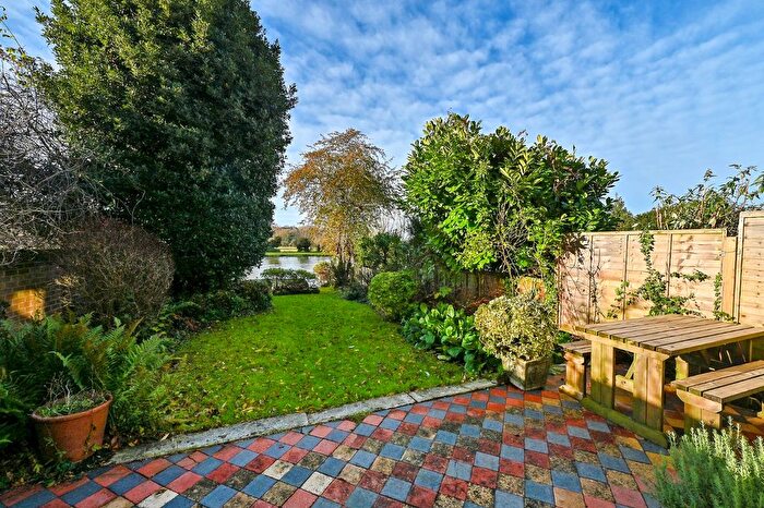 3 Bedroom Terraced House To Rent In Abney Court Drive, Bourne End, Buckinghamshire, SL8