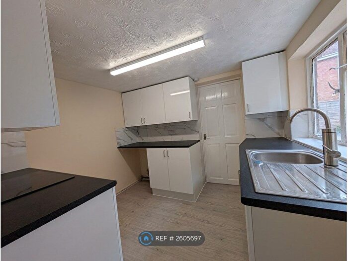 1 Bedroom Flat To Rent In Victoria Park, Herne Bay, CT6