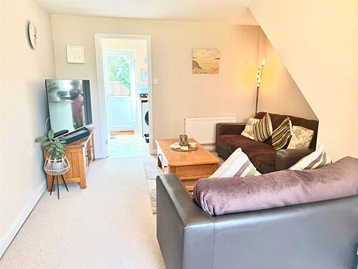 2 Bedroom End Terrace House For Sale In Chaffinch Avenue, Frome, Somerset, BA11