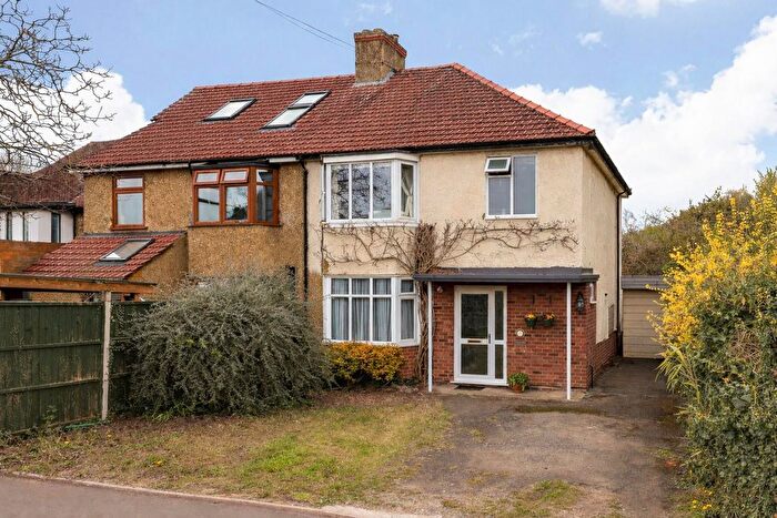 3 Bedroom Semi Detached House For Sale In Milton Road, Cambridge, CB4