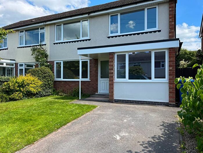 4 Bedroom Semi-Detached House For Sale In Hayes View, Lichfield, WS13