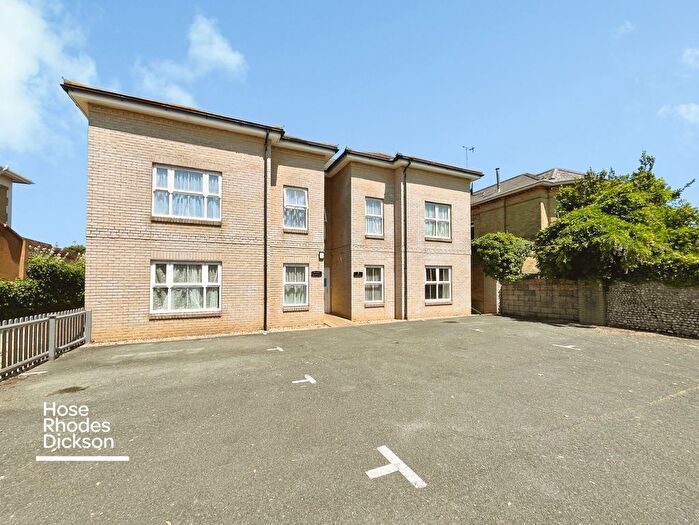 2 Bedroom Flat For Sale In Brackla, Leed Street, Sandown, PO36