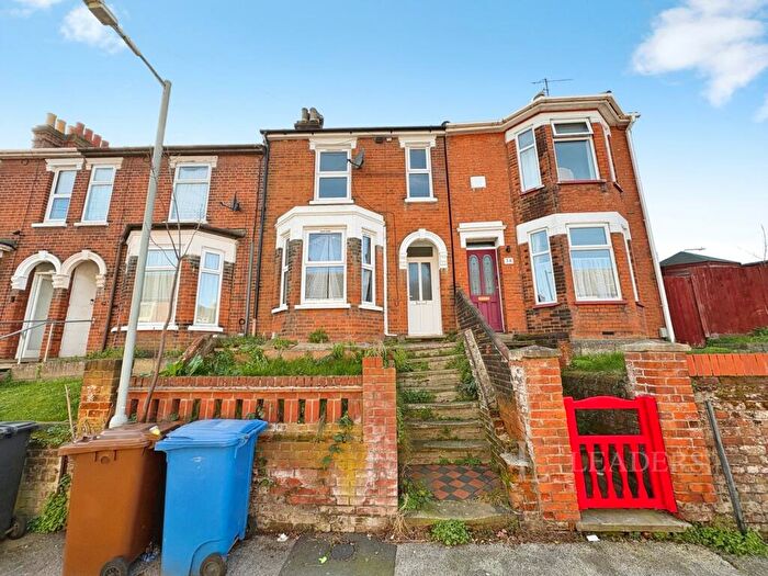2 Bedroom Terraced House To Rent In Rectory Road, IP2