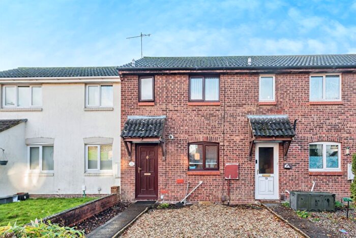 2 Bedroom Terraced House For Sale In Windflower Road, Swindon, SN25