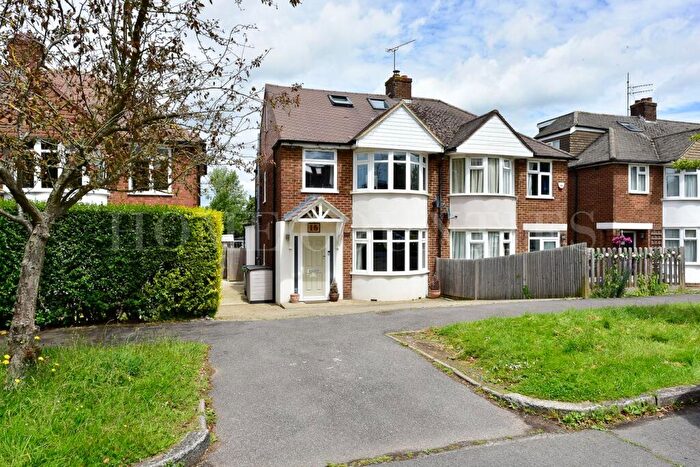 4 Bedroom Semi-Detached House For Sale In Ormesby Drive, Potters Bar, EN6