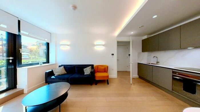 1 Bedroom Flat To Rent In New Horizons Court, Brentford, TW8