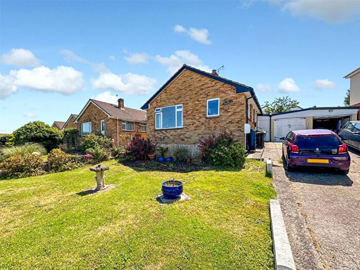 3 Bedroom Terraced Bungalow For Sale In Tennacott Heights, Bideford, Devon, EX39