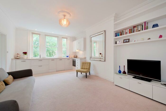 1 Bedroom Flat To Rent In Oppidans Road, Primrose Hill, NW3