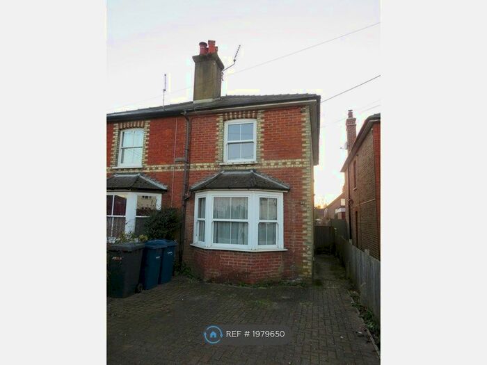2 Bedroom Semi-Detached House To Rent In Chapel Lane, Milford, Godalming, GU8