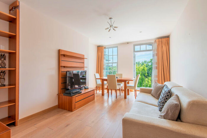 2 Bedroom Apartment To Rent In Abbey House, Garden Road, St John's Wood, London, NW8