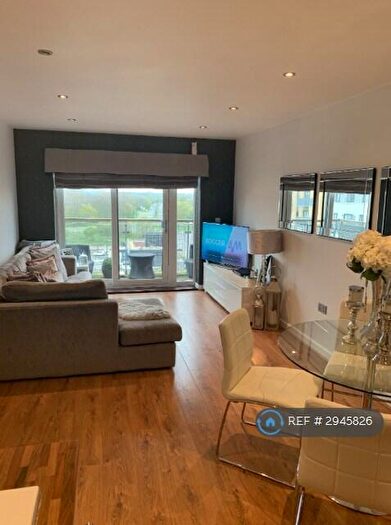2 Bedroom Flat To Rent In Exmoor House, Belvedere, DA17