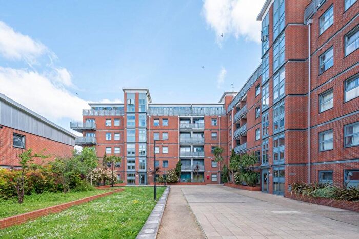 2 Bedroom Flat For Sale In Berber Parade, Woolwich, London, SE18