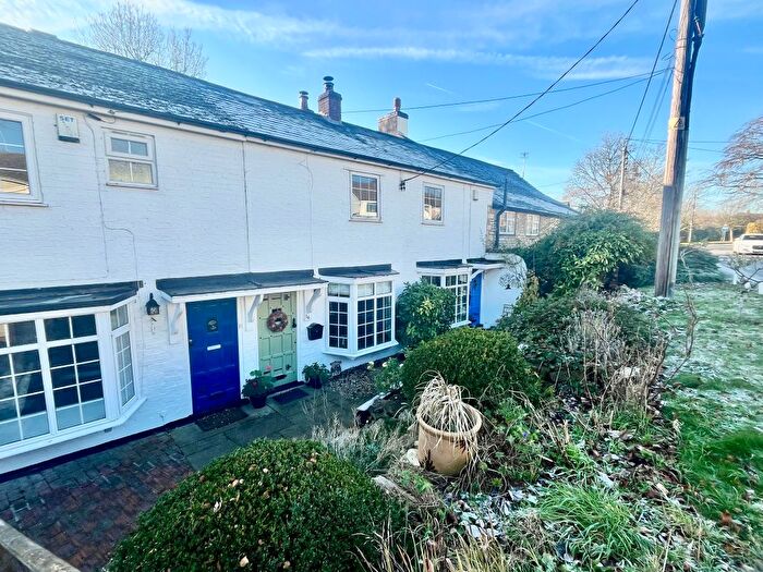 2 Bedroom Cottage For Sale In Toad Hall, Mount Pleasant, Stoke Goldington, Milton Keynes, Mk Ll, Newport Pagnell, MK16