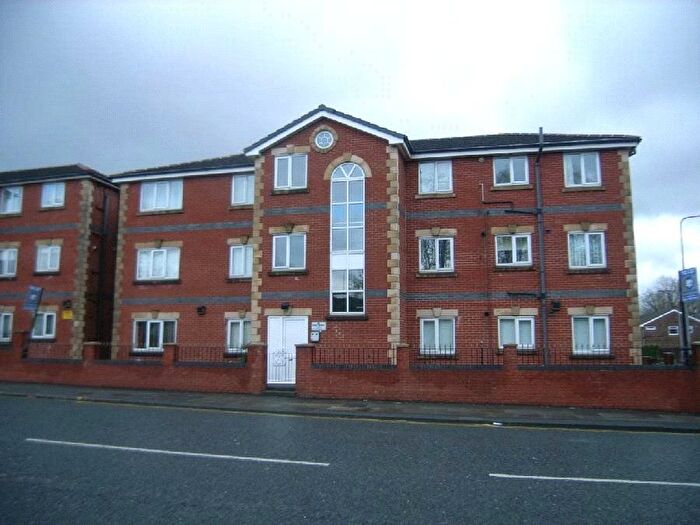 2 Bedroom Flat For Sale In Denning Place, Clifton, Swinton, Manchester, M27