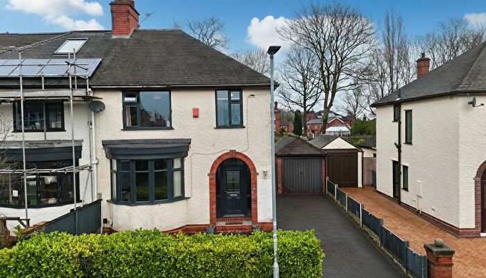 3 Bedroom Semi Detached House For Sale In Douglas Avenue, Stoke-On-Trent, ST4