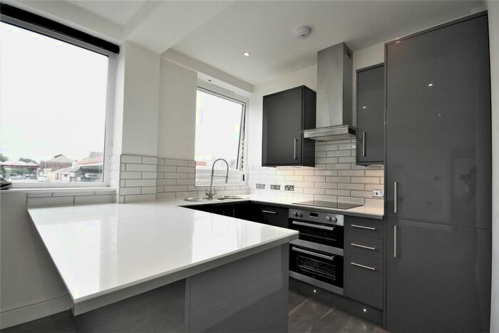 2 Bedroom Flat To Rent In Denmark Villas, Hove, BN3